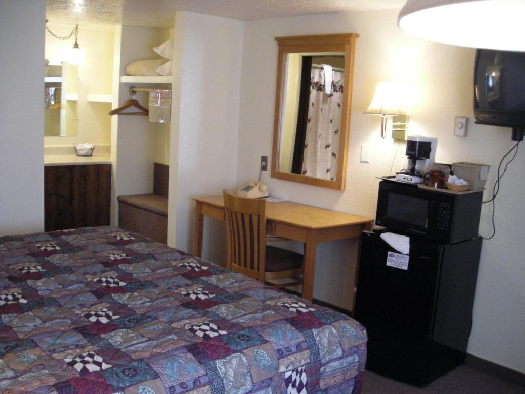 Falls Motel Thompson Falls Rom bilde